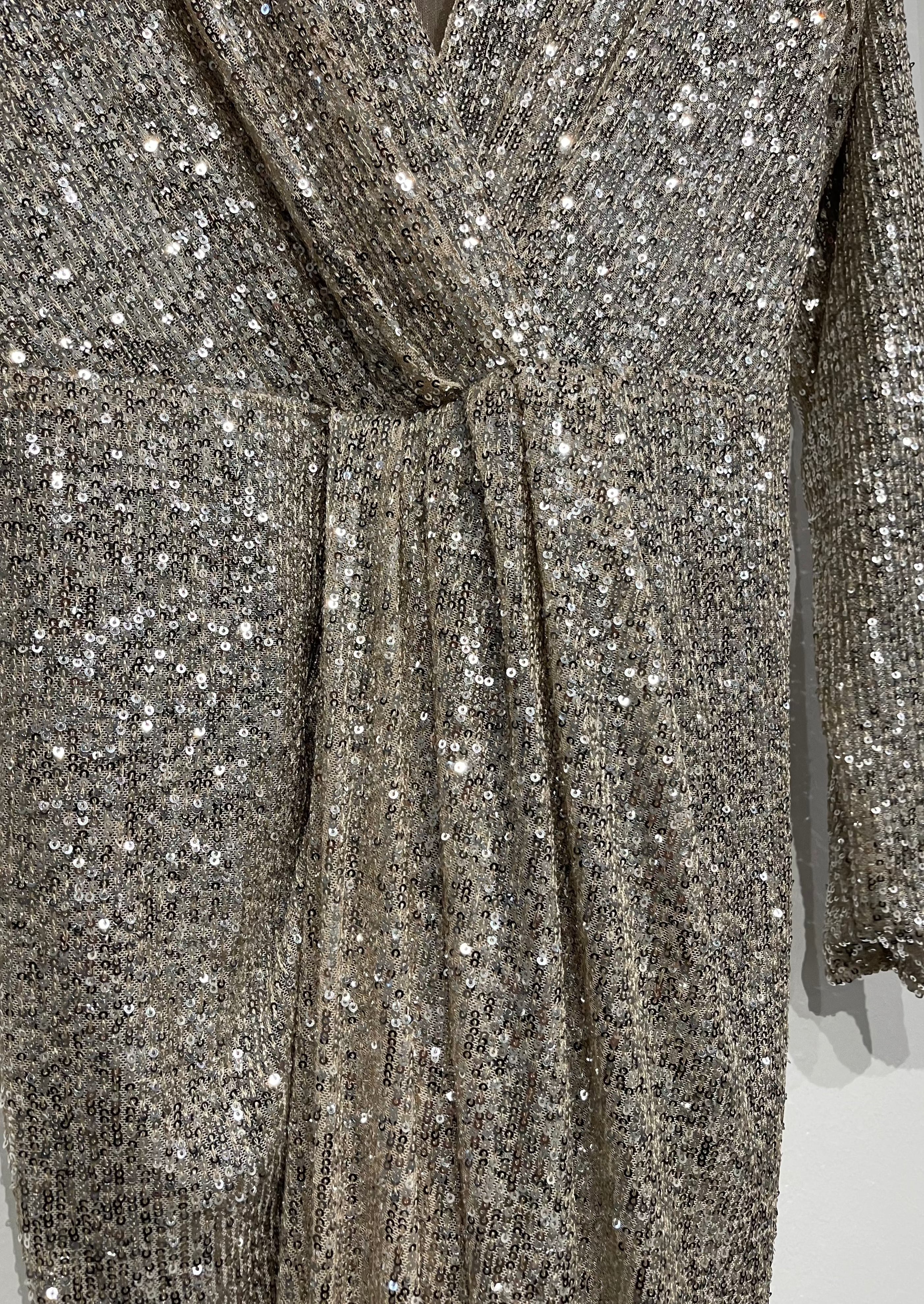 LANA PAILLETTE GOWN, Silver