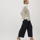 NILA CROPPED PANTS, Black