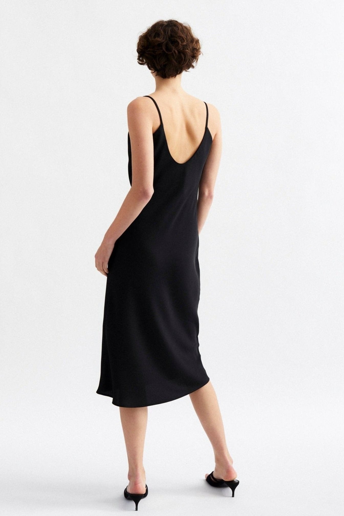 WAVE COCKTAIL DRESS, BLACK